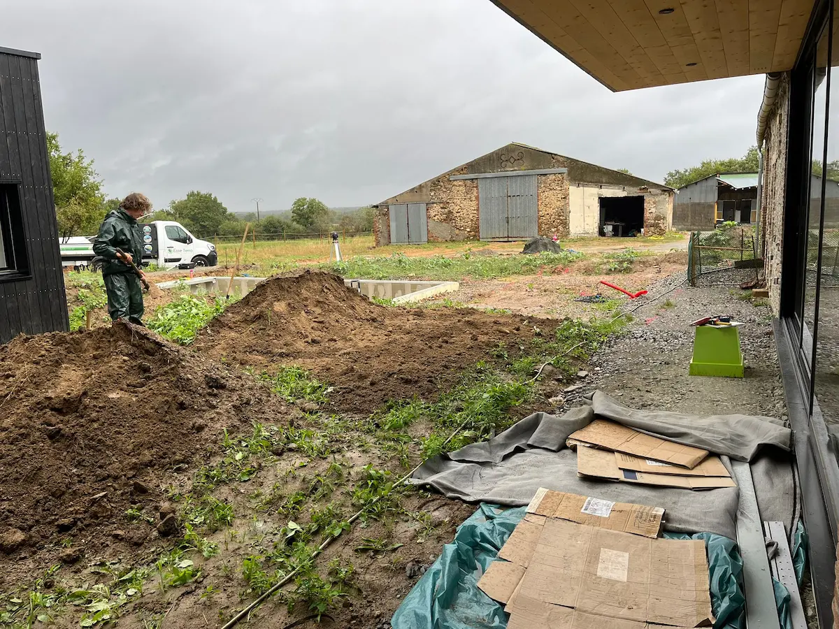 Réalisation-avant-après-jardin-ecce-terra-paysagiste-les-sables-d-olonne (3)